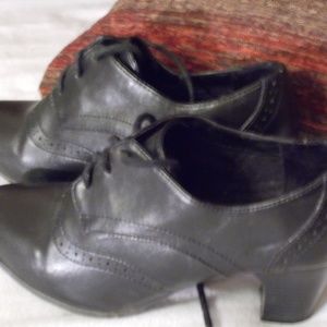 Black Lace Up Shoes, Size 8